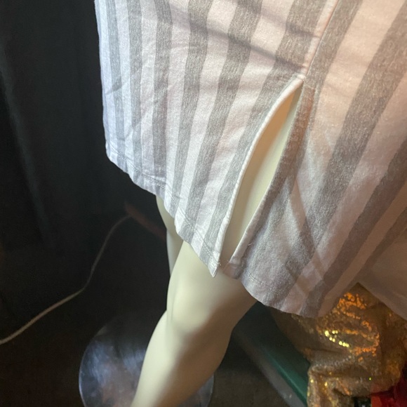 Eshakti dress - Picture 4 of 7